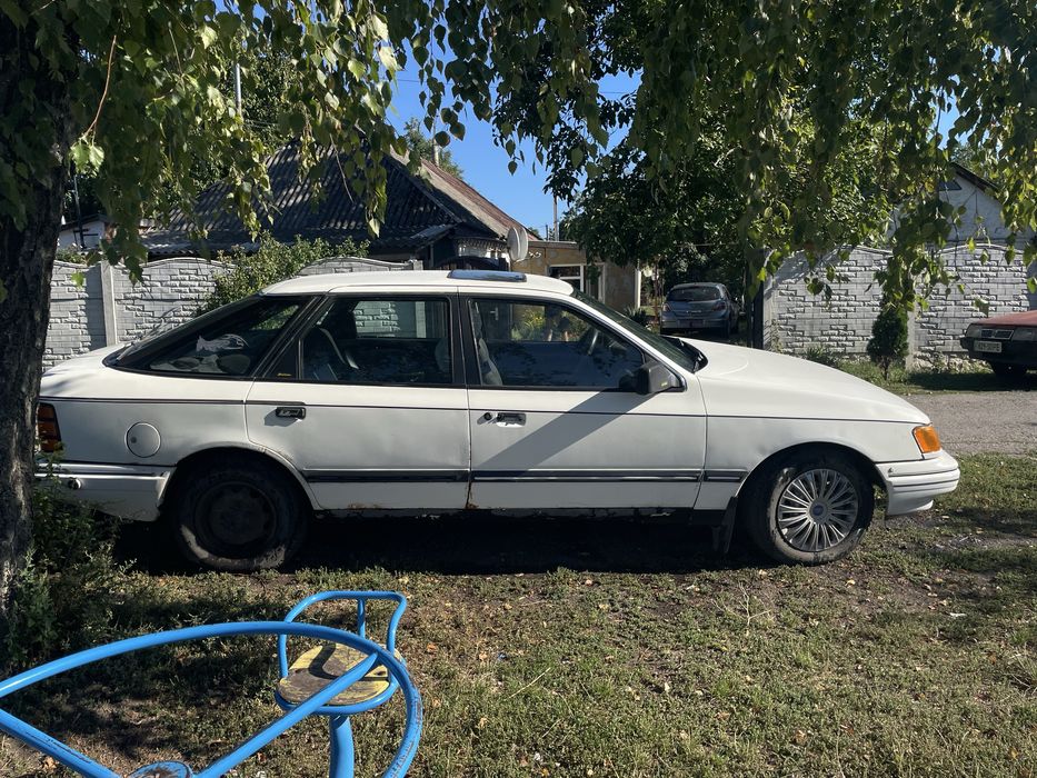 Продам авто форд scorpio