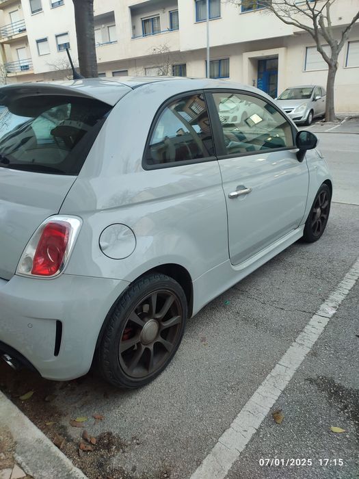 Vendo ou troco Abarth de 2012