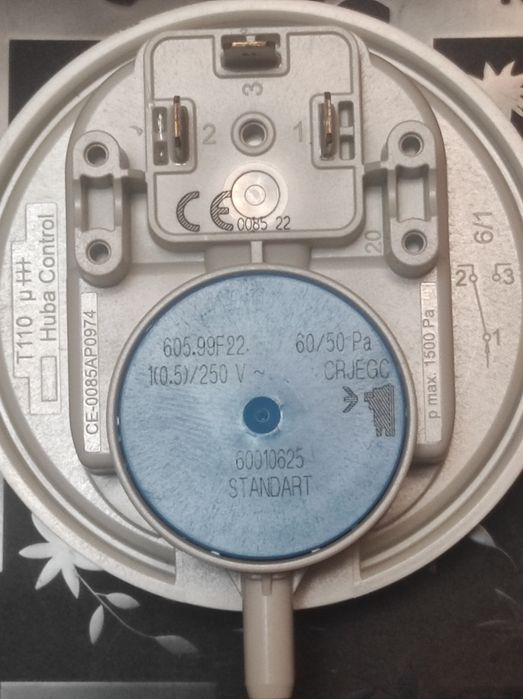 Пресостат 60/50 Pa на газовий котел Ariston 65100716.