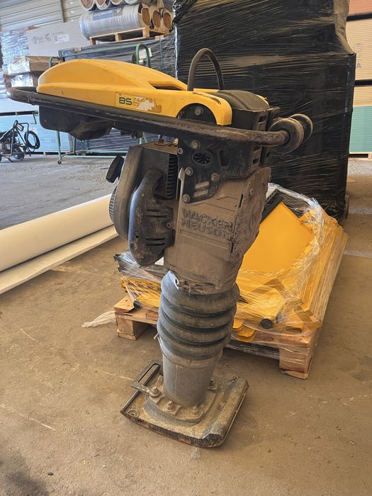 Ubijak stopowy skoczek zageszczarka Wacker Neuson BS60