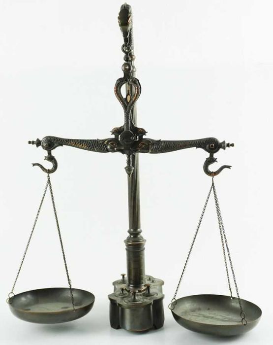 Balança em Bronze