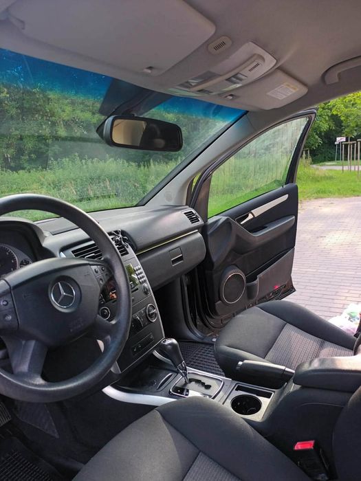 Samochód Mercedes Benz B170 , rok 2006