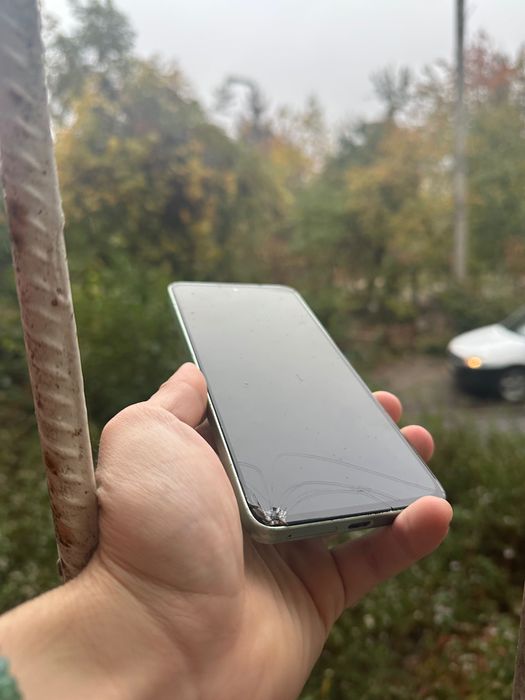 Xiaomi Redmi Note 13 4G на запчастини