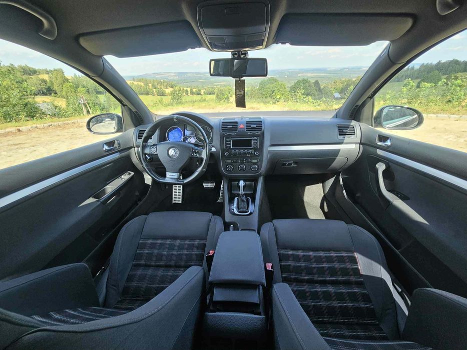 Golf 5 GTI !! 2.0 turbo 200 koni.  Długie opłaty!!