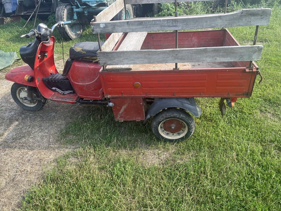 Продам моторолер муравей