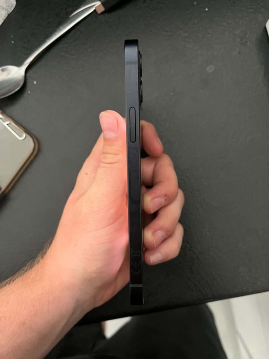 iphone 12 64gb w dobrym stanie