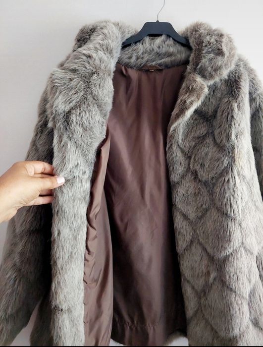 Casaco em pêlo cinzento vintage