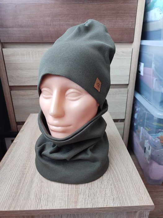 Czapka czarna dla dzieci chłopców dziewczynek wiosna wiosenna