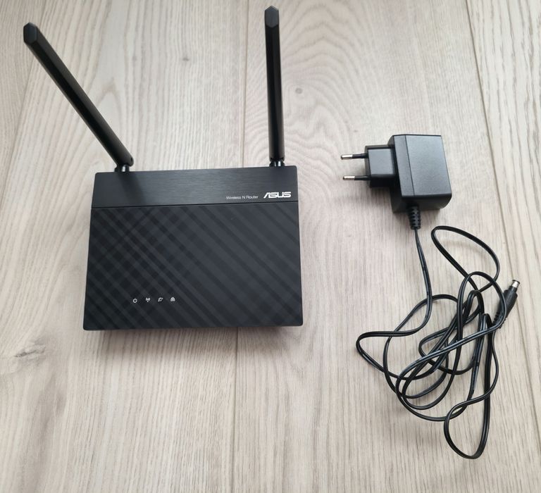 Роутер Asus RT-N12+ Wireless-N300, 3-in-1 WI-FI ROUTER