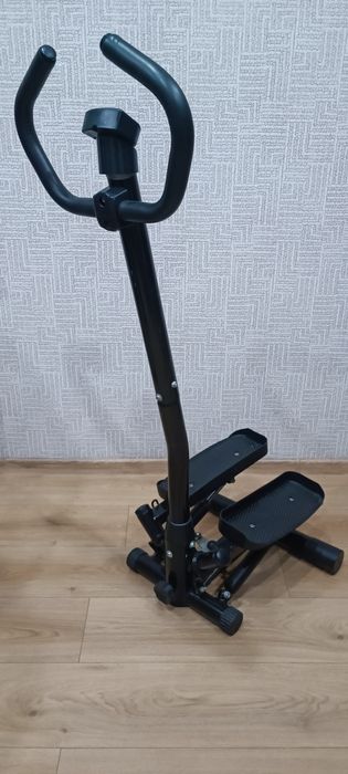 Sprzęt do ćwiczeń -stepper Hop Sport