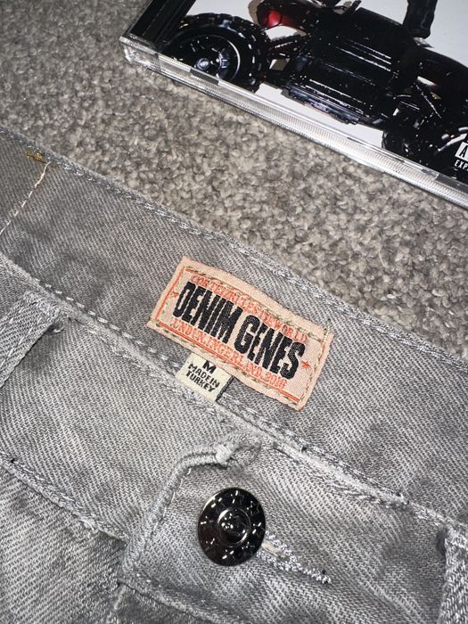 Szare spodnie jeansy Corteiz