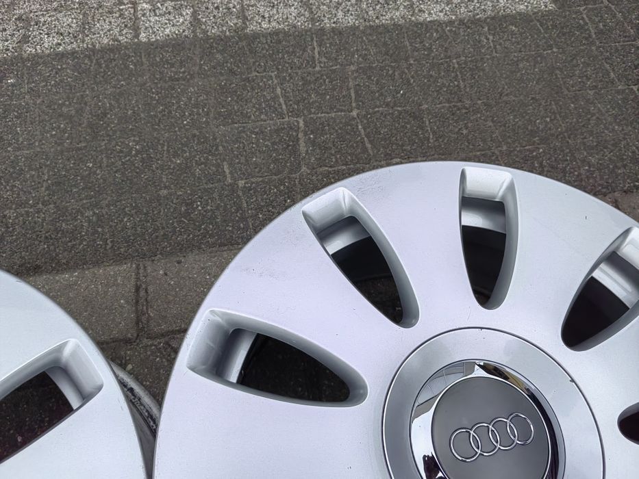 16" Audi A4 B5 B6 B7 8E0 Małysz Z kapslami S-Line VW Sharan Golf Gti Caddy Touran  Skoda Octavia Superb Eos OEM ORYGINAŁ Audi NR74