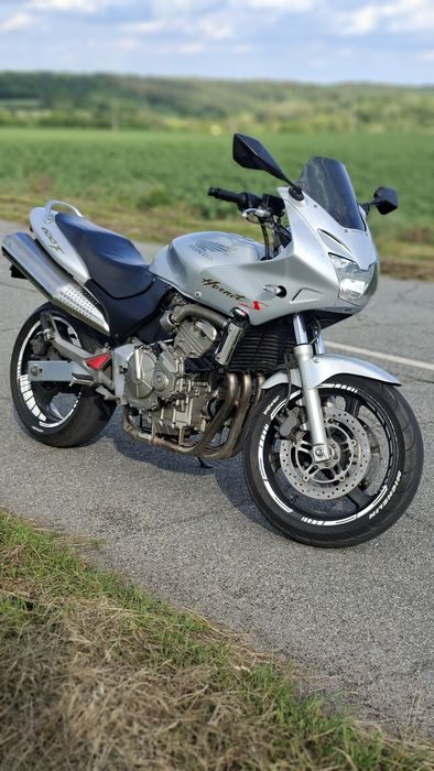 honda hornet s 600f. 2000р(обмін на ендуро)