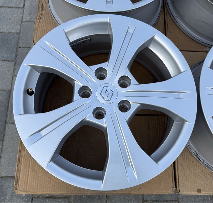 Oryginalne Felgi Renault 17" Megane III Scenic III  Kadjar 5x114.3