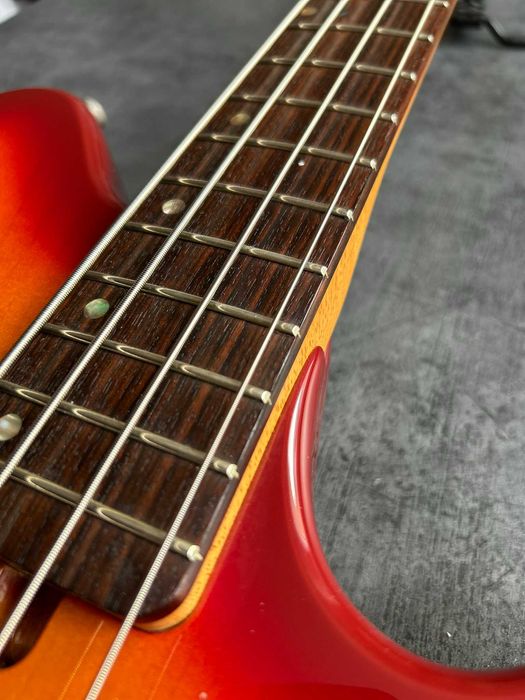 Starfield/Ibanez CB200 Made in Japan lipstick gitara basowa bass