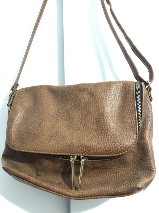 Mala de ombro H&M camel