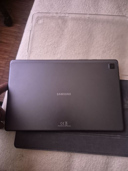 Tenho para venda esta tablet samsung  A7