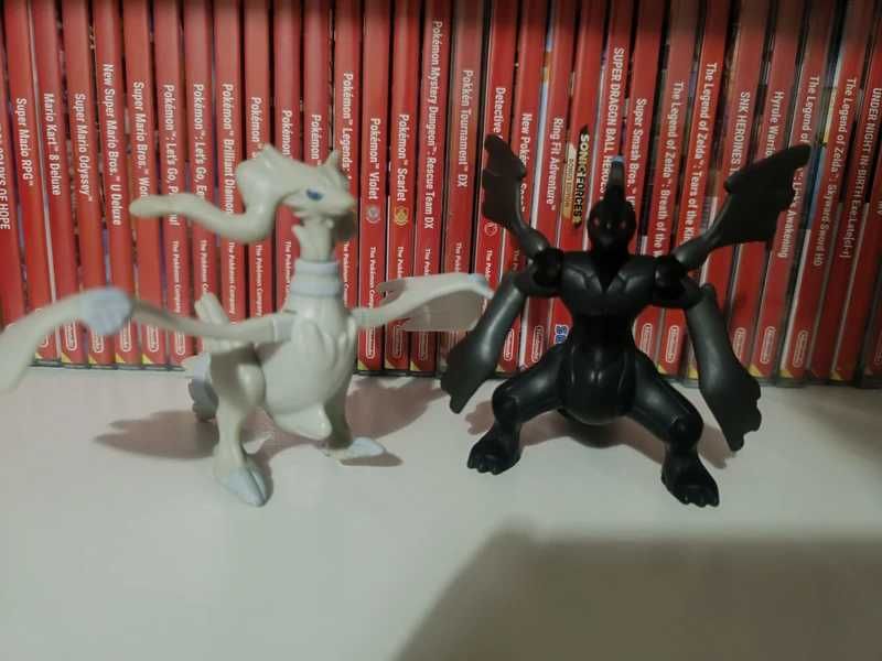 Lote de 10 Bonecos Pokémon do McDonald's