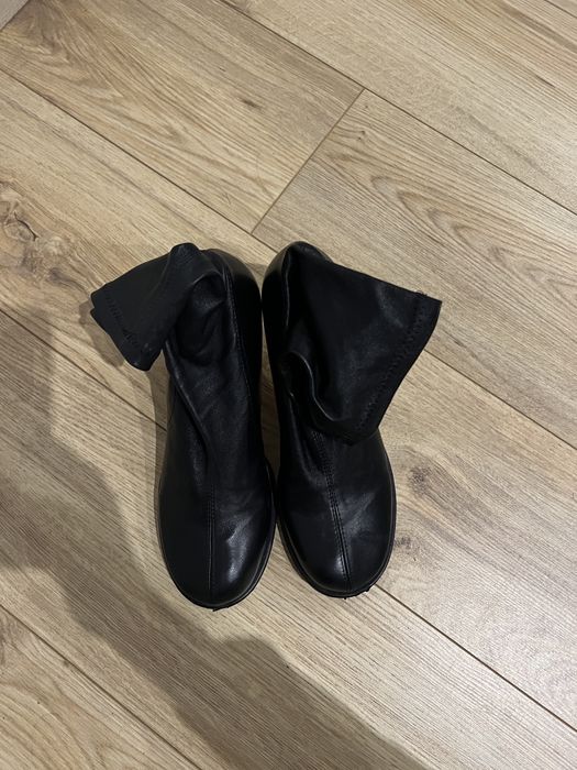 BLANCA БОТІЛЬЙОНИ ЧОРНІ ШКІРЯНІ   40 розмір, вдягала 2 рази.