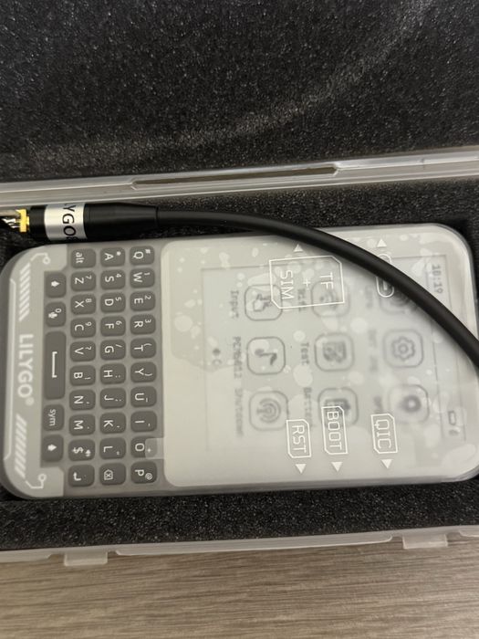 Портативний комплект розробки LILYGO