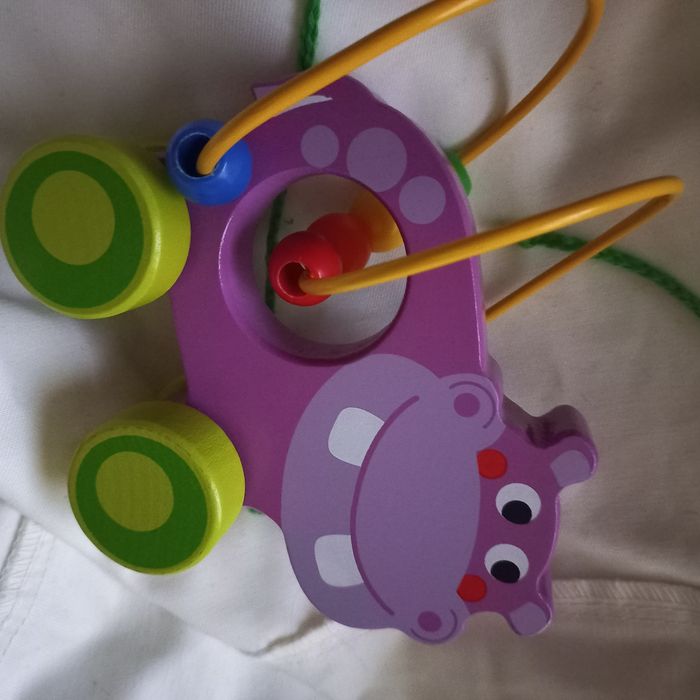 Chipopotan drewniany do ciągnięcia