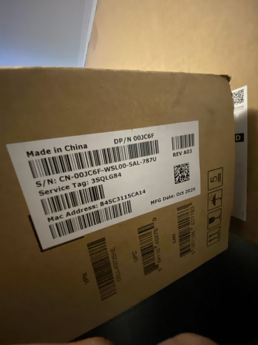 Monitor Dell P2725HE 27” Full HD IPS USB-C Hub – Novo Selado