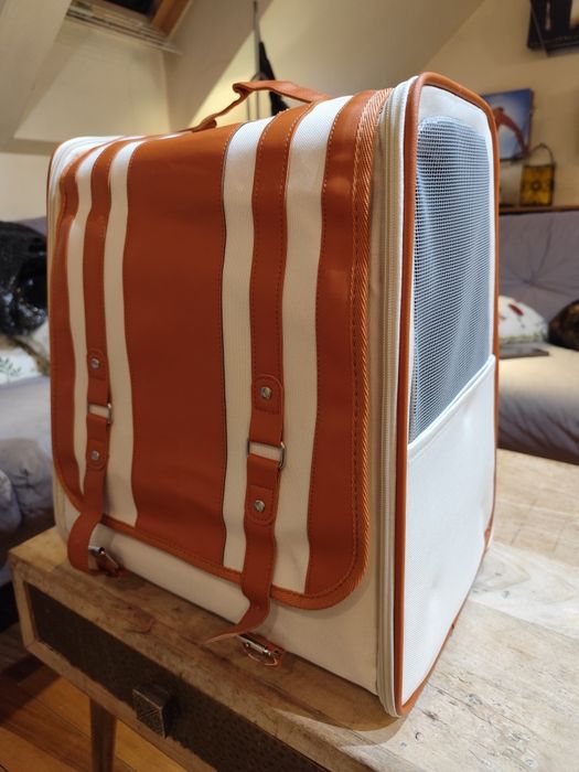 Bardzo ładny plecak TRANSPORTER dla kotów i małych psów