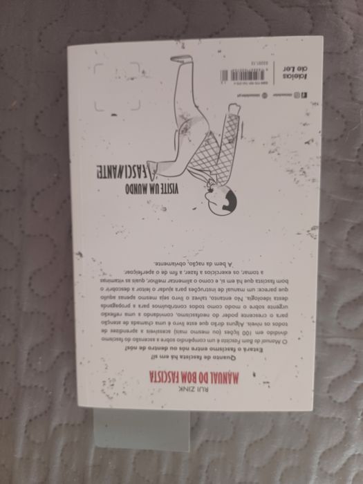 Livro Manual do bom fascista