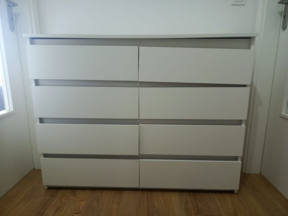 Komoda biała matowa