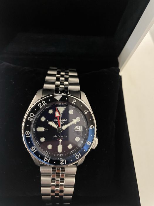 Seiko 5 automatic blue GMT