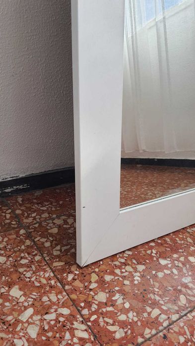 Espelho Ikea grande
