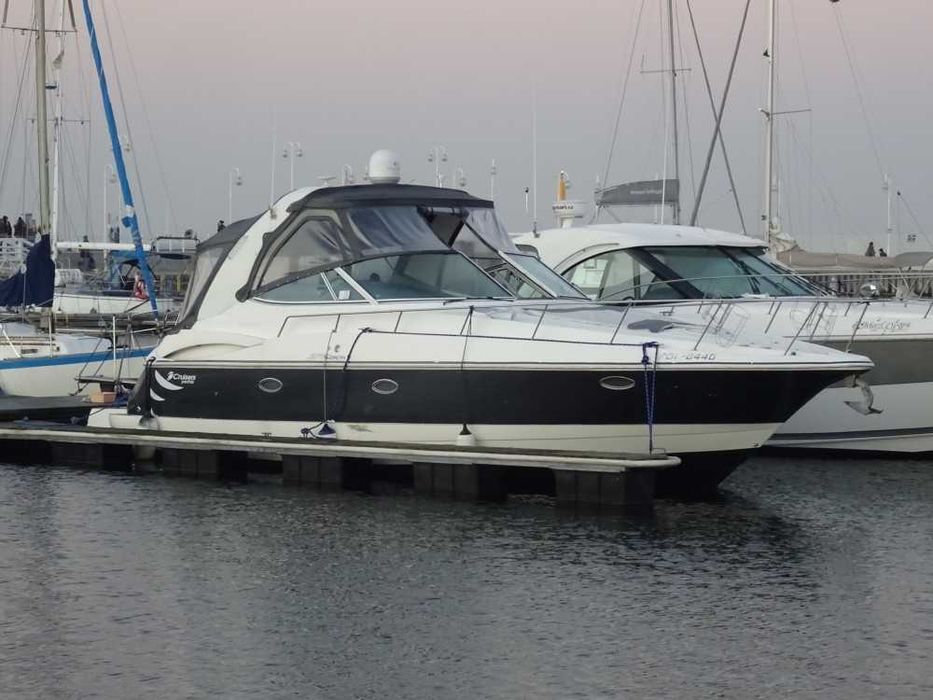 Łódź motorowa Cruisers Yachts 370 Express - diesel