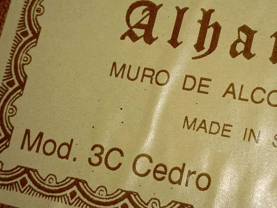 3c guitarra clássica Alhambra