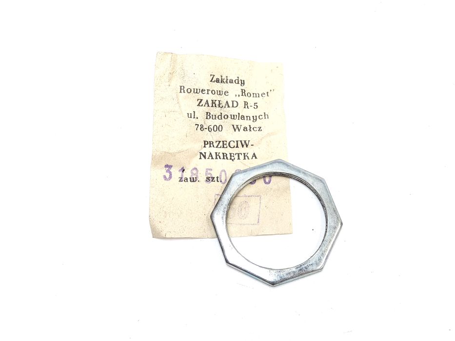 NOWA Nakrętka kontrująca suportu ZZR Romet Jaguar Huragan Sport Karat