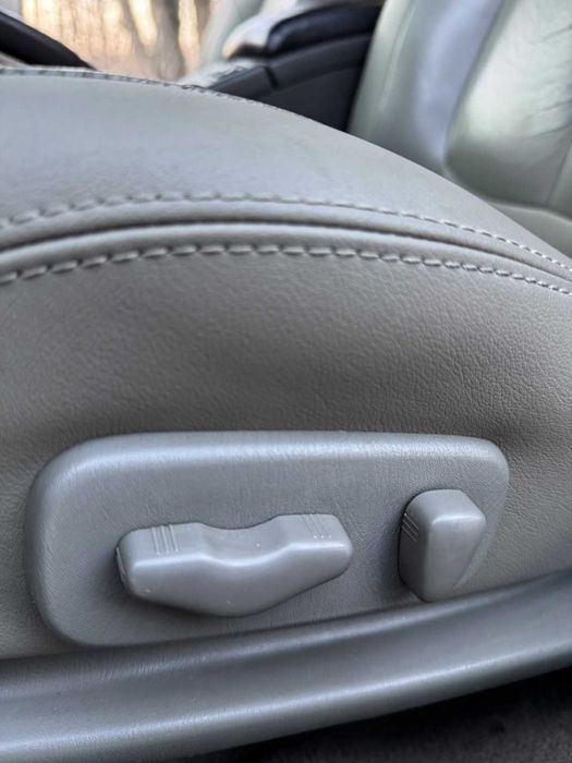 Nissan Maxima a33,3.0 автомат,бензин/газ