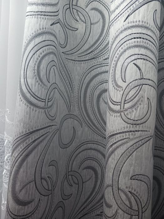 Zasłony srebrne z połyskiem