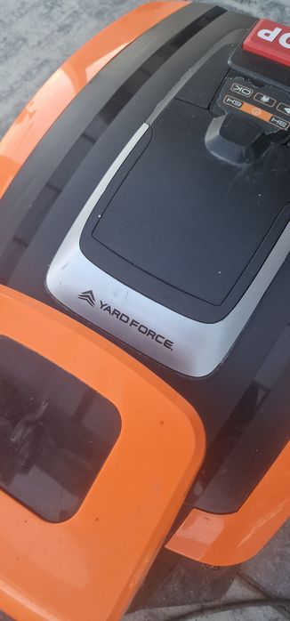 Robot koszący Yard Force EasyMow 260