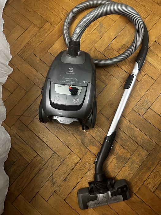 Odkurzacz Electrolux UltraSilencer ZEN EUS8ALRGY Warszawa