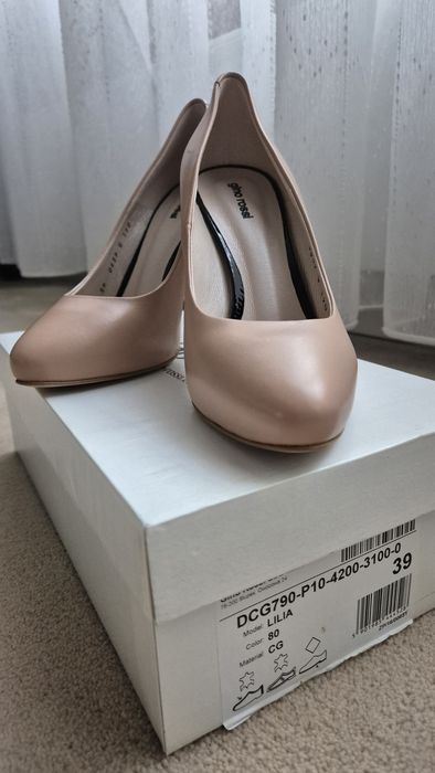Nowe szpilki Gino Rossi r39