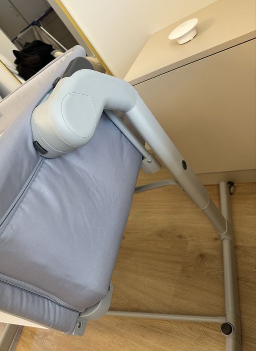 Łóżeczko bujak Chicco Next2Me Magic Evo materac dla dziecka niemowlaka