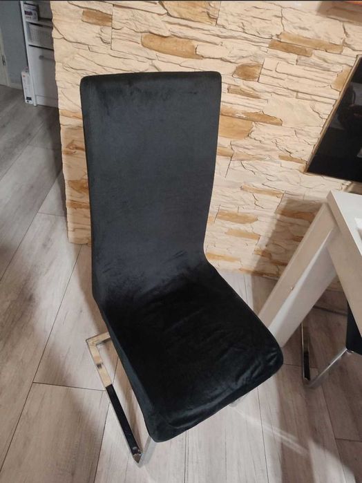 6szt Nowe czarne pokrowce na krzesła welurowe uniwersalne elastyczne