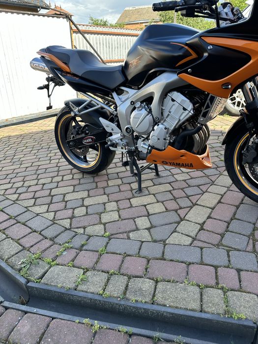 Продам Yamaha FZ6 Fazer  2004 року