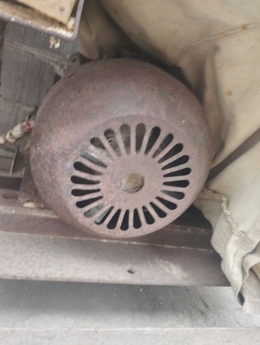 Продам циркулярный станок 2в1 с отличным мотором