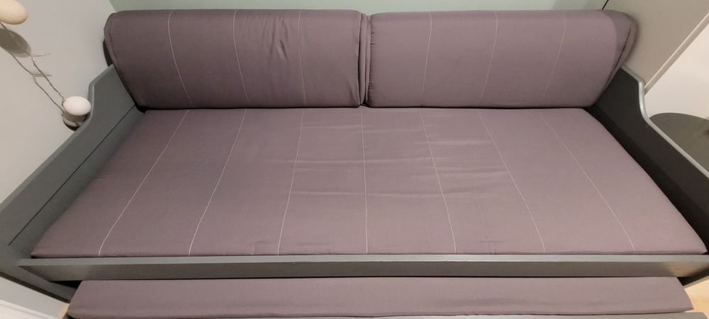 Tapczan do pokoju młodzieżowego/dziecięcego