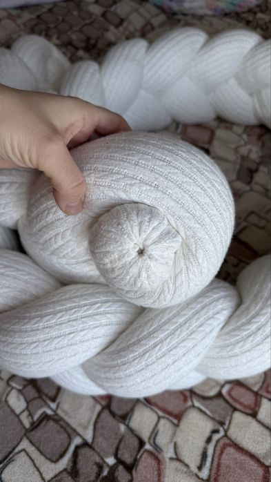 Косичка Бортик в кроватку / ліжечко 221см