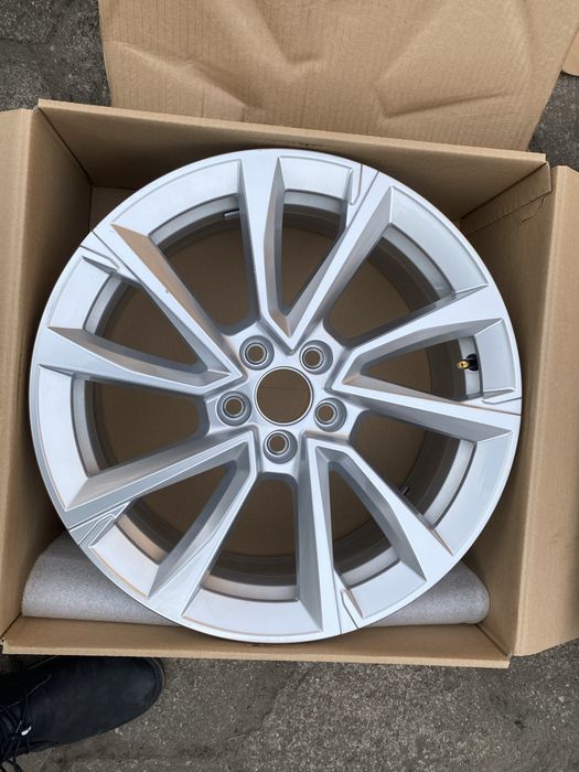 Felga 7,0x17 ET51 Skoda Fabia 6V oryginał
