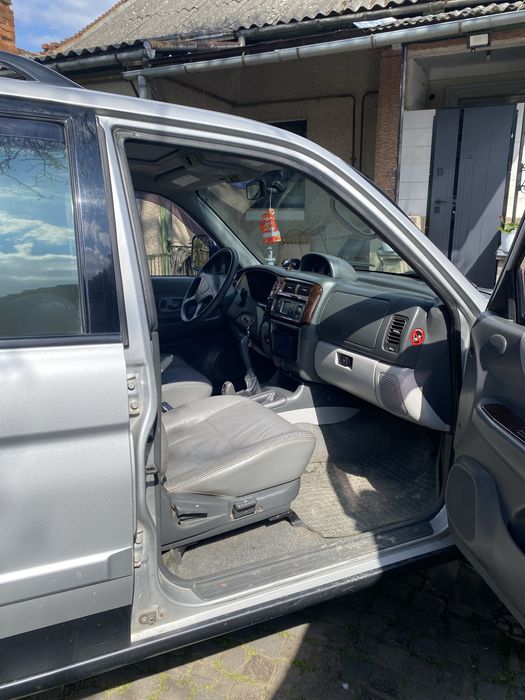 Pajero Sport 2003 3.0V6 MT