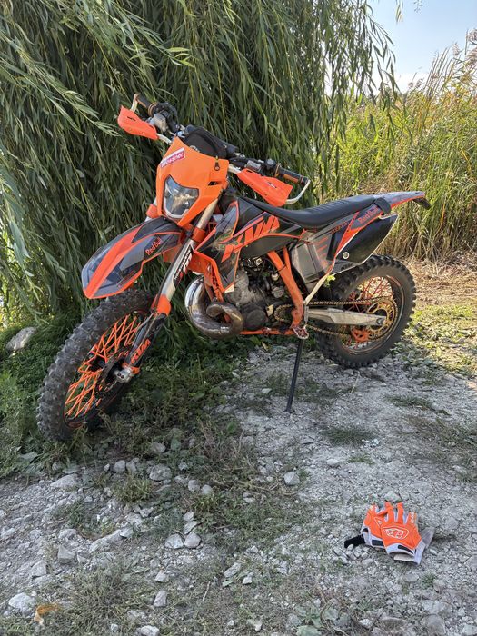 Продам КТМ exc250 2т 2012