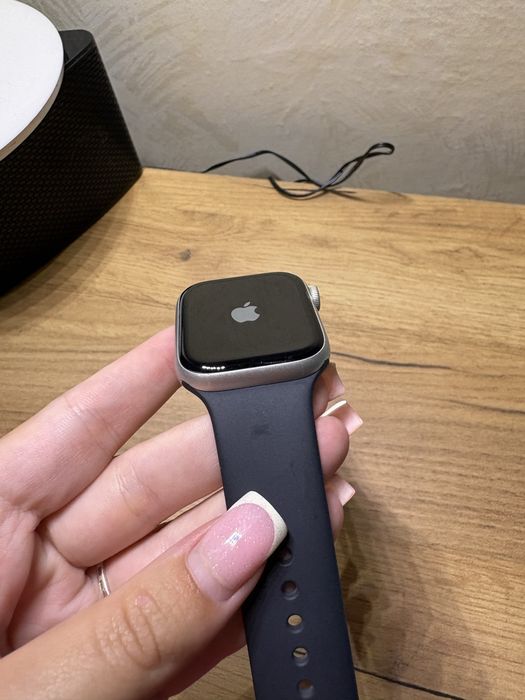 Apple  Watch 5 44 mm акб 91% гарний  стан