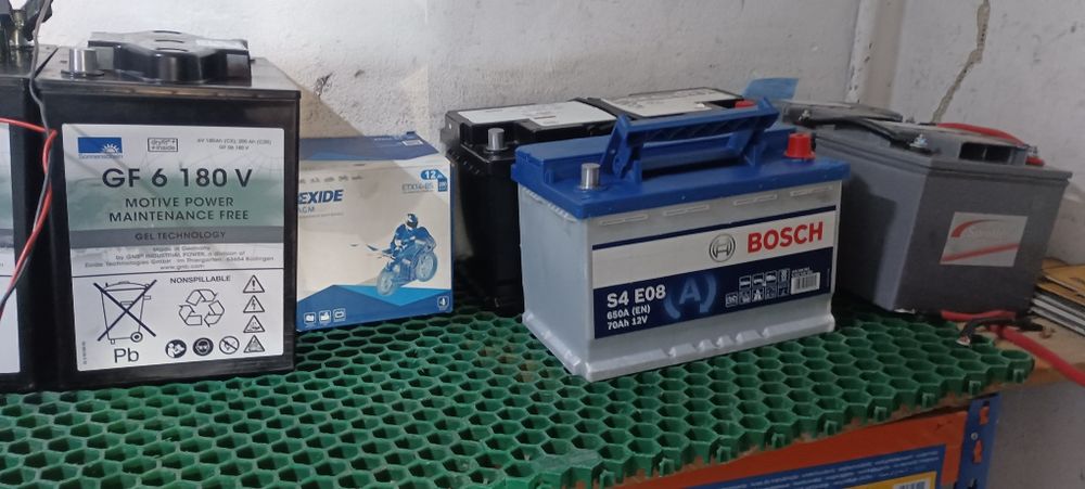 Baterias auto BARCOS e MÁQUINAS varta  i 18